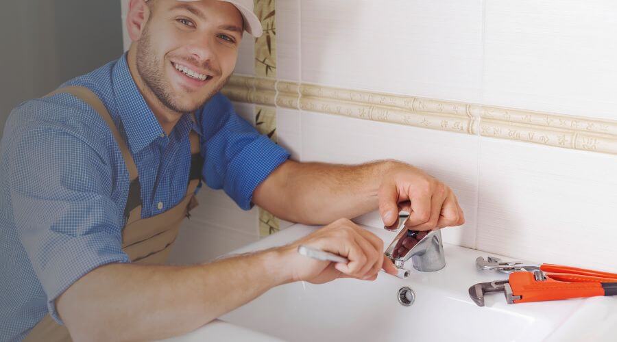 Professional clogged drains services in Elmo, MO